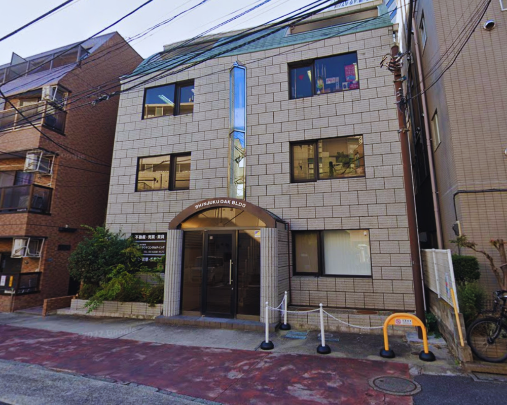 VESが入る新宿オークビルの外観